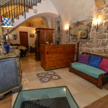 Bed and Breakfast S.Andrea degli Armeni Dimora di Charme Taranto Esterno foto
