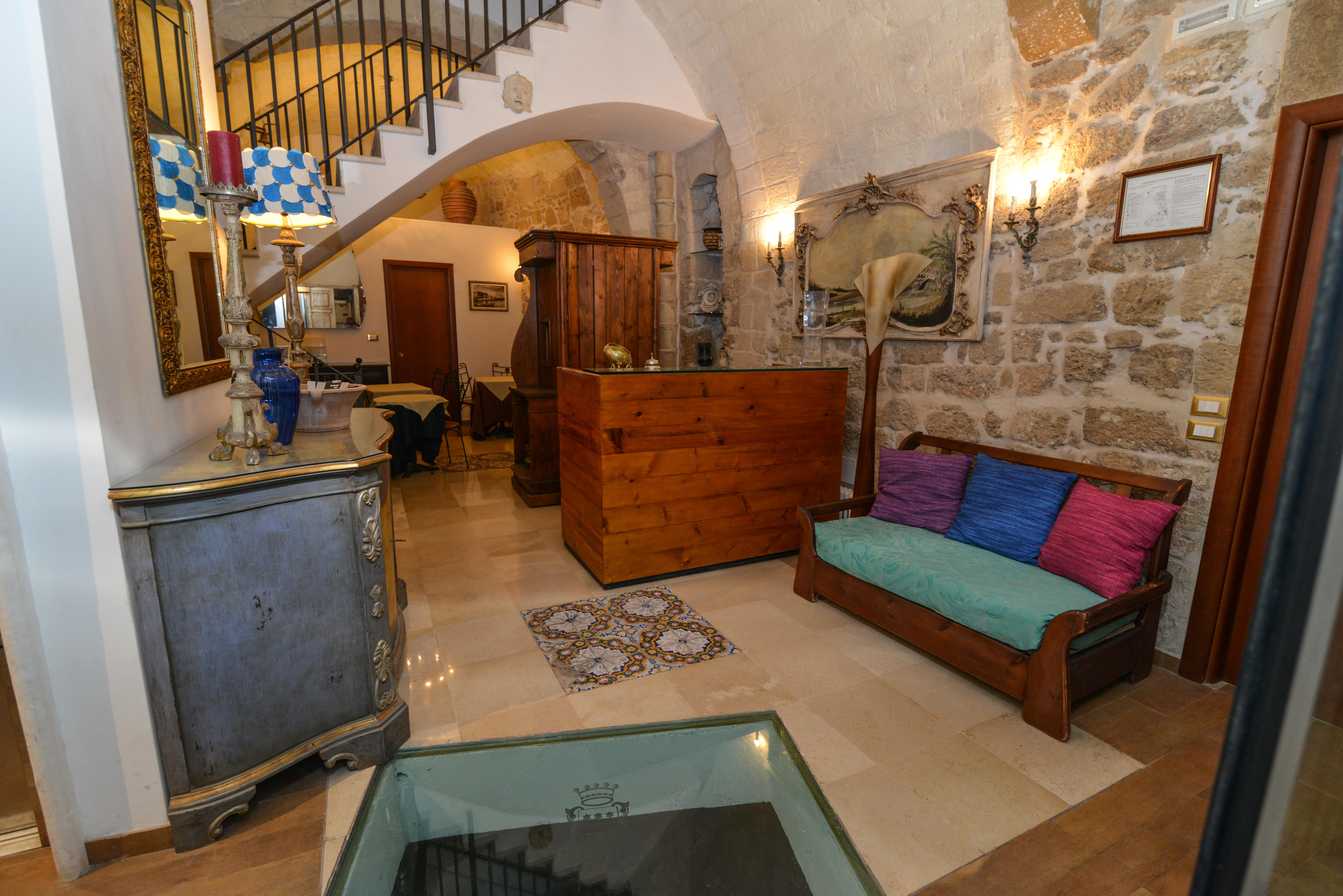 Bed and Breakfast S.Andrea degli Armeni Dimora di Charme Taranto Esterno foto
