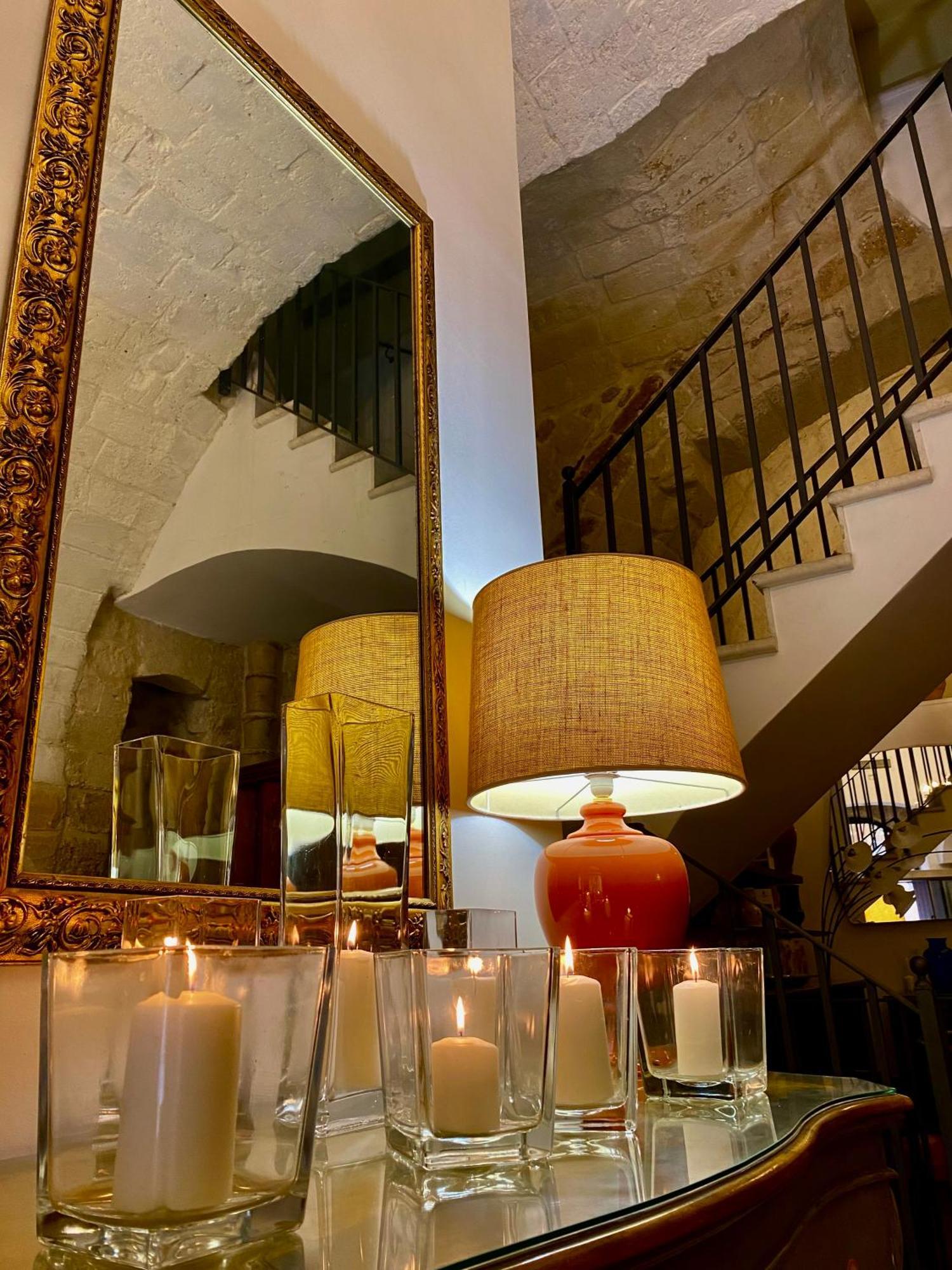 Bed and Breakfast S.Andrea degli Armeni Dimora di Charme Taranto Esterno foto